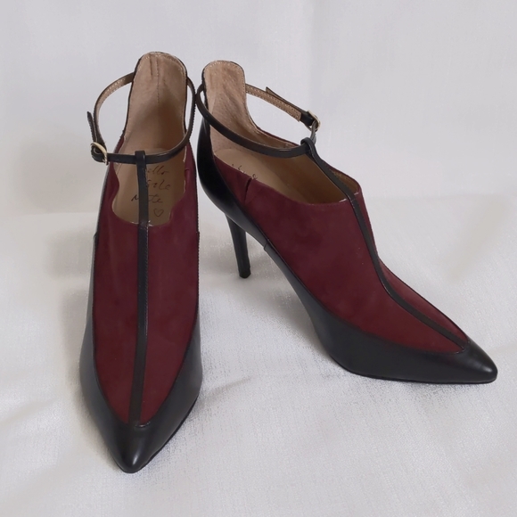 Banana Republic Hello Sole Mate Shoes - Banana Republic Hello Sole Mate leather black purple stiletto buckle shoes 7 EUC